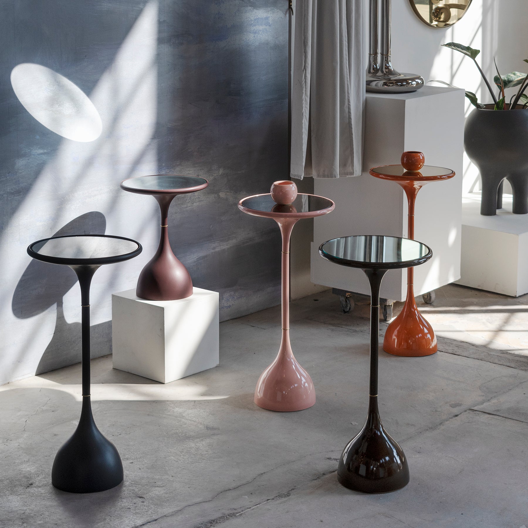 GLOSS BURNT ORANGE END TABLE 14" x 30"