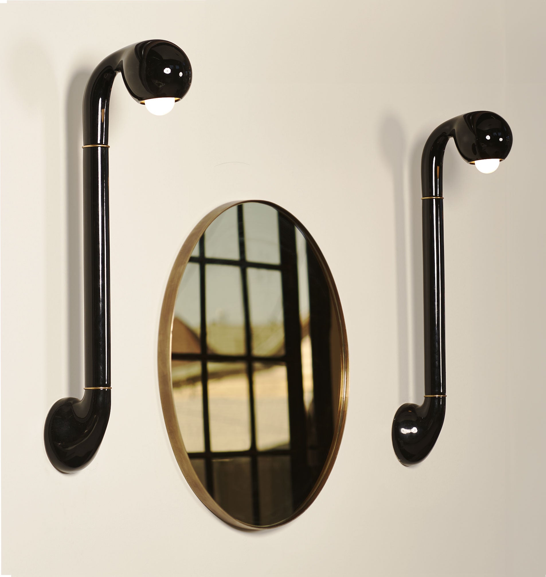 WALL SCONCE 1-GLOBE 28" HIGH