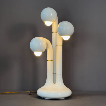 9360 Gloss White 23” 3-GLOBE TABLE LAMP