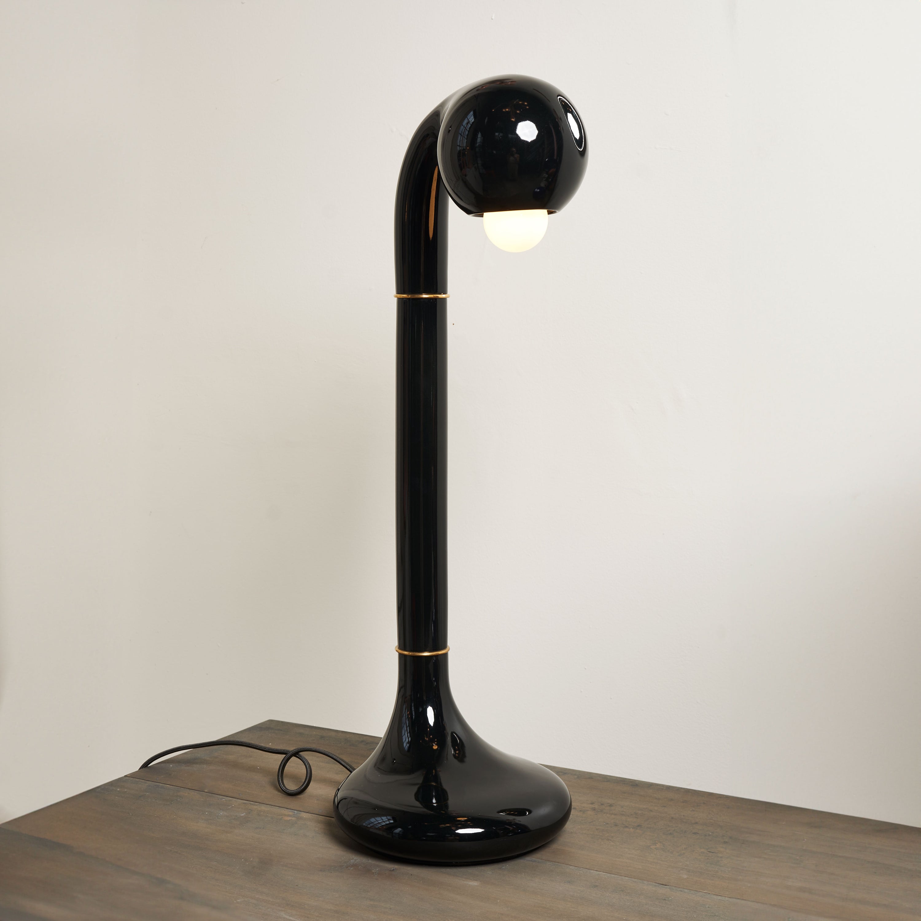 24” TABLE LAMP