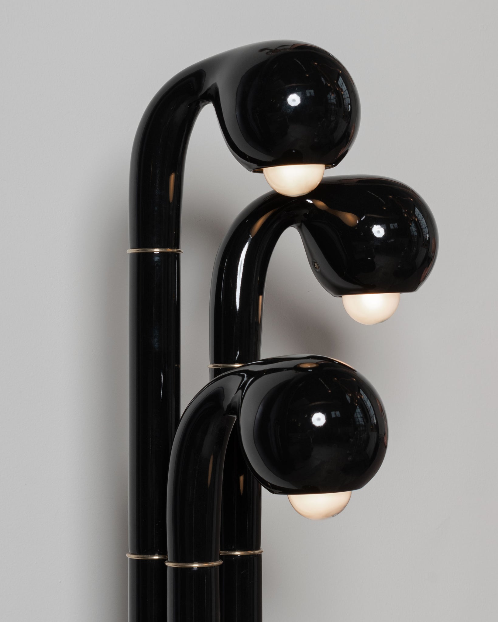 Gloss Black 54 3-GLOBE FLOOR LAMP – ENTLER