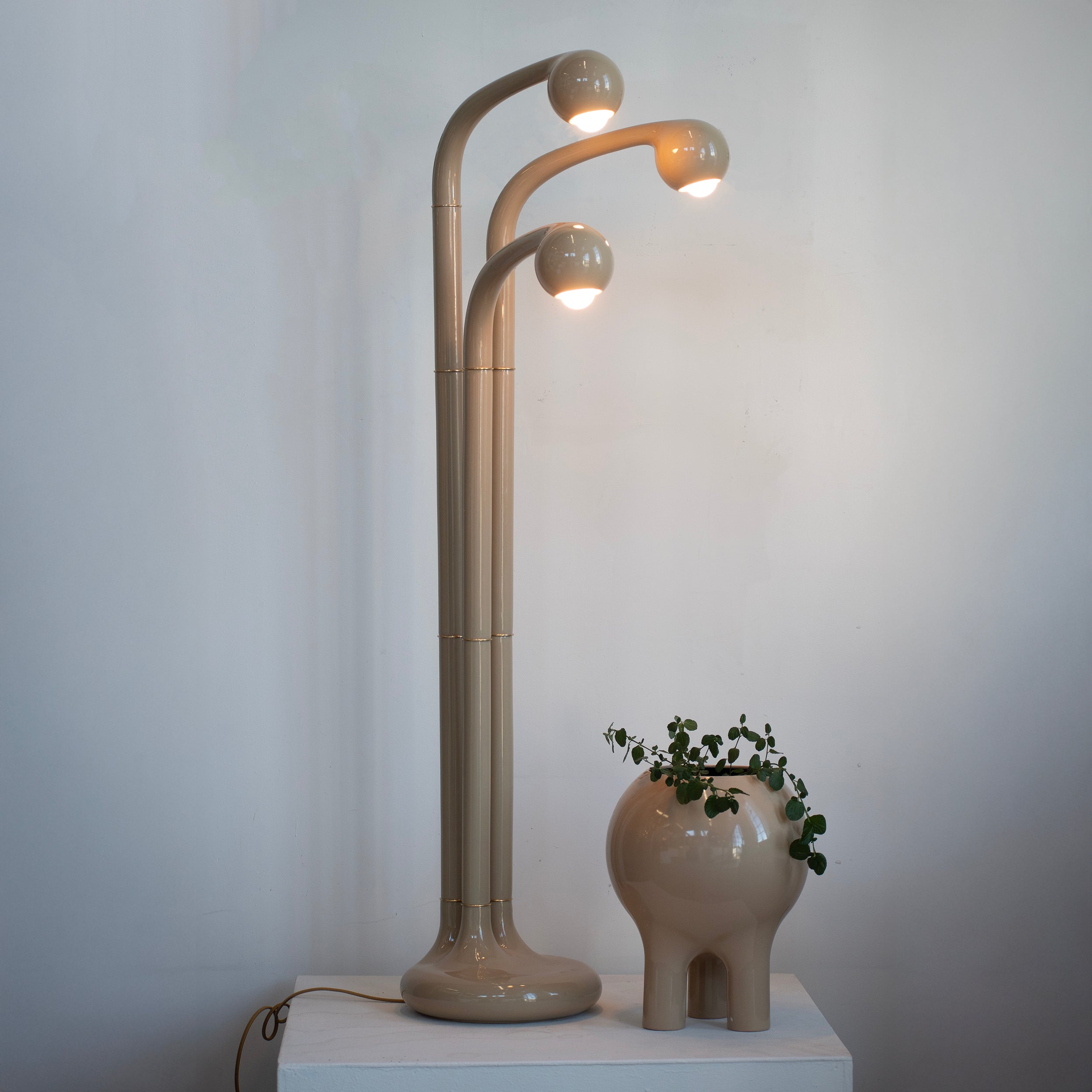 54”x 28" 3-GLOBE FLOOR LAMP