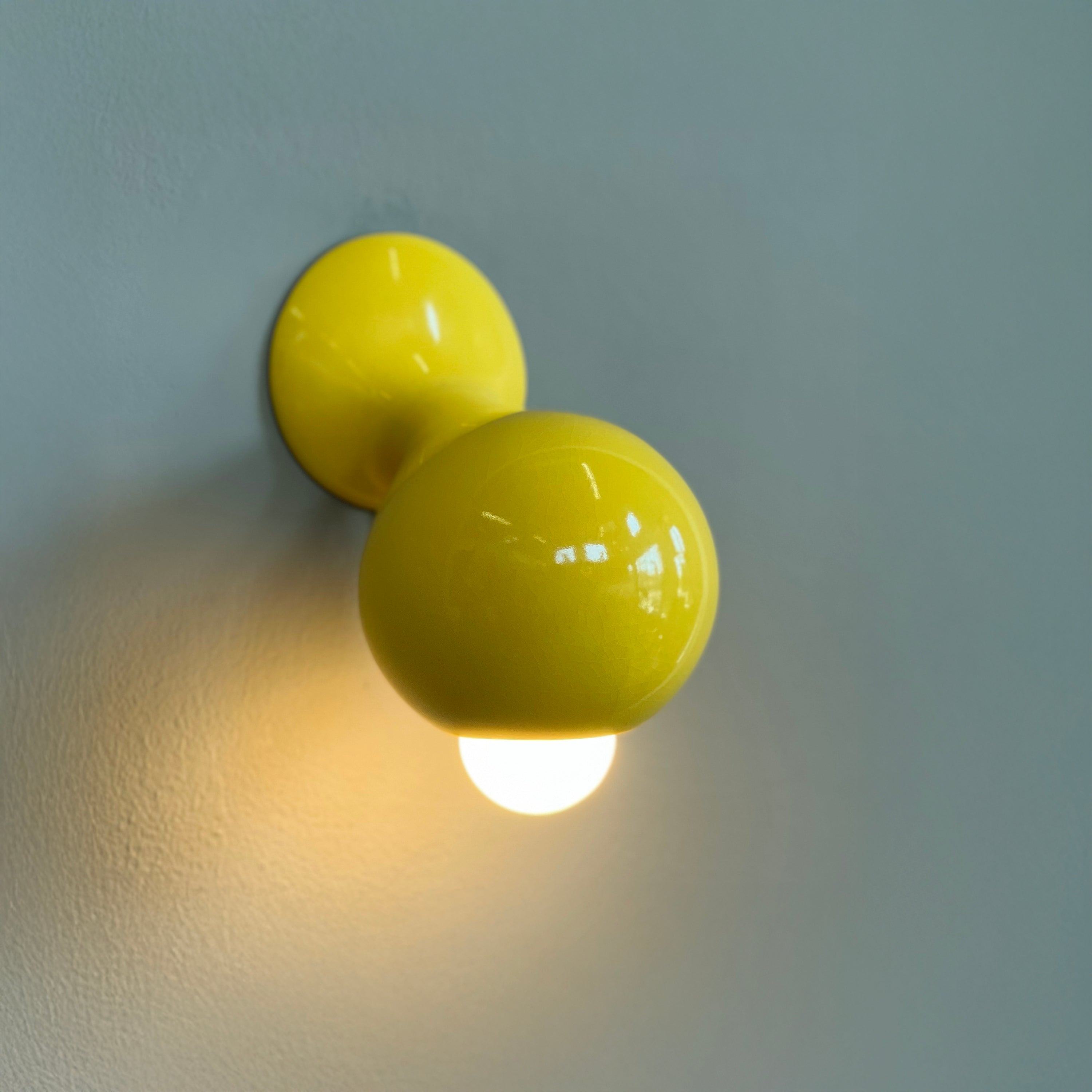 9098 Gloss Yellow LITTLE SCONCE