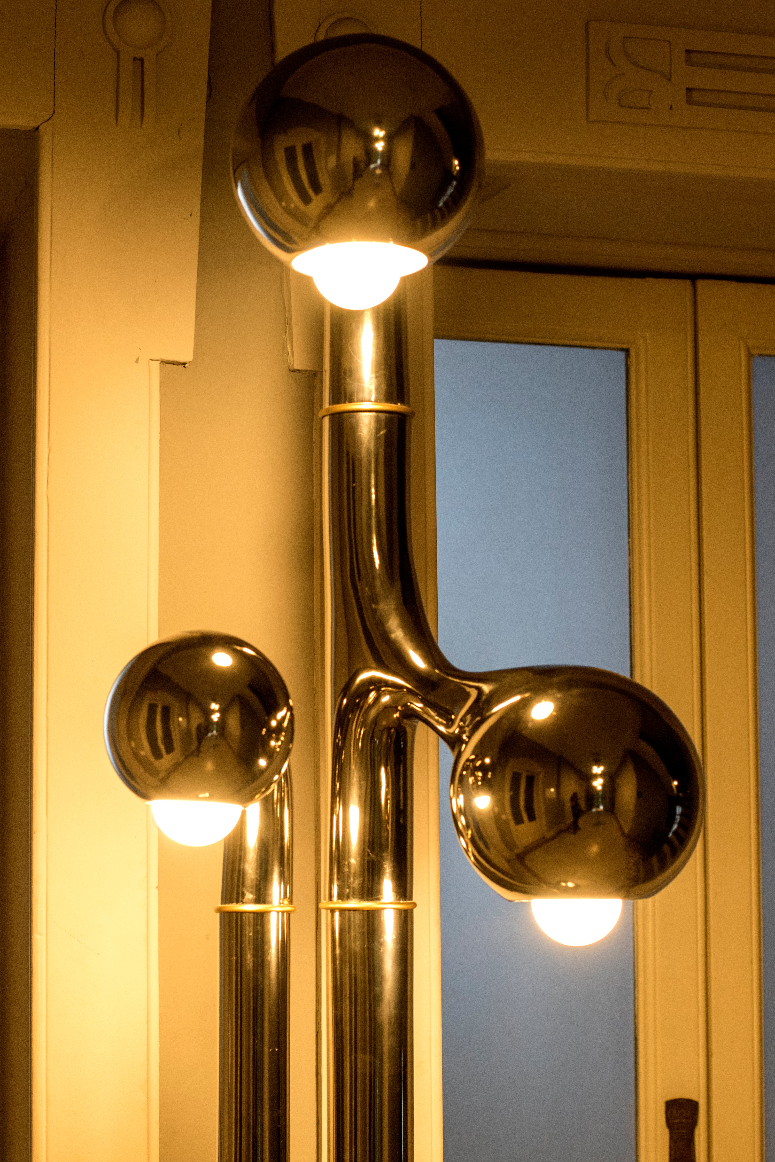 19 Palladium 213cm 3-GLOBE FLOOR LAMP