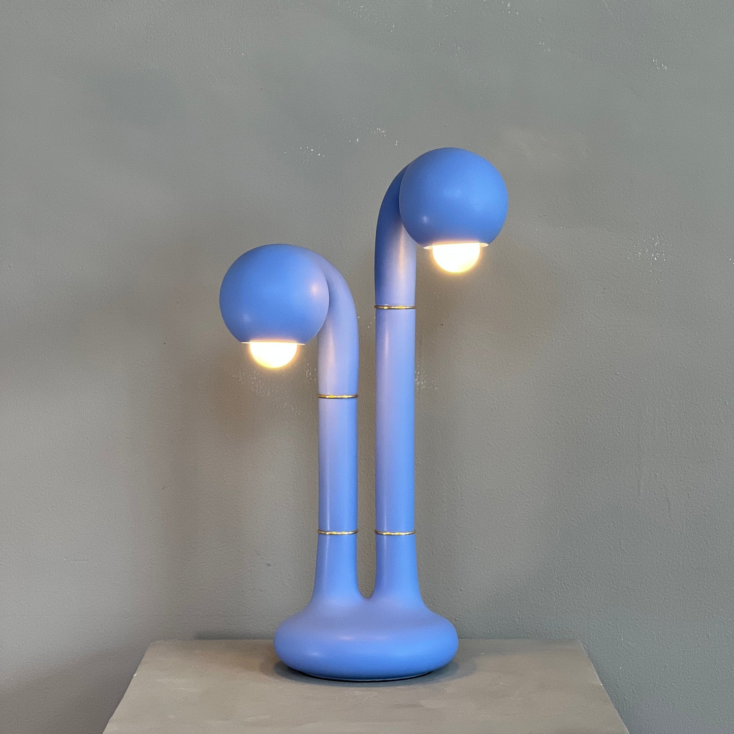 9131 Matte Blue 22” 2-GLOBE TABLE LAMP