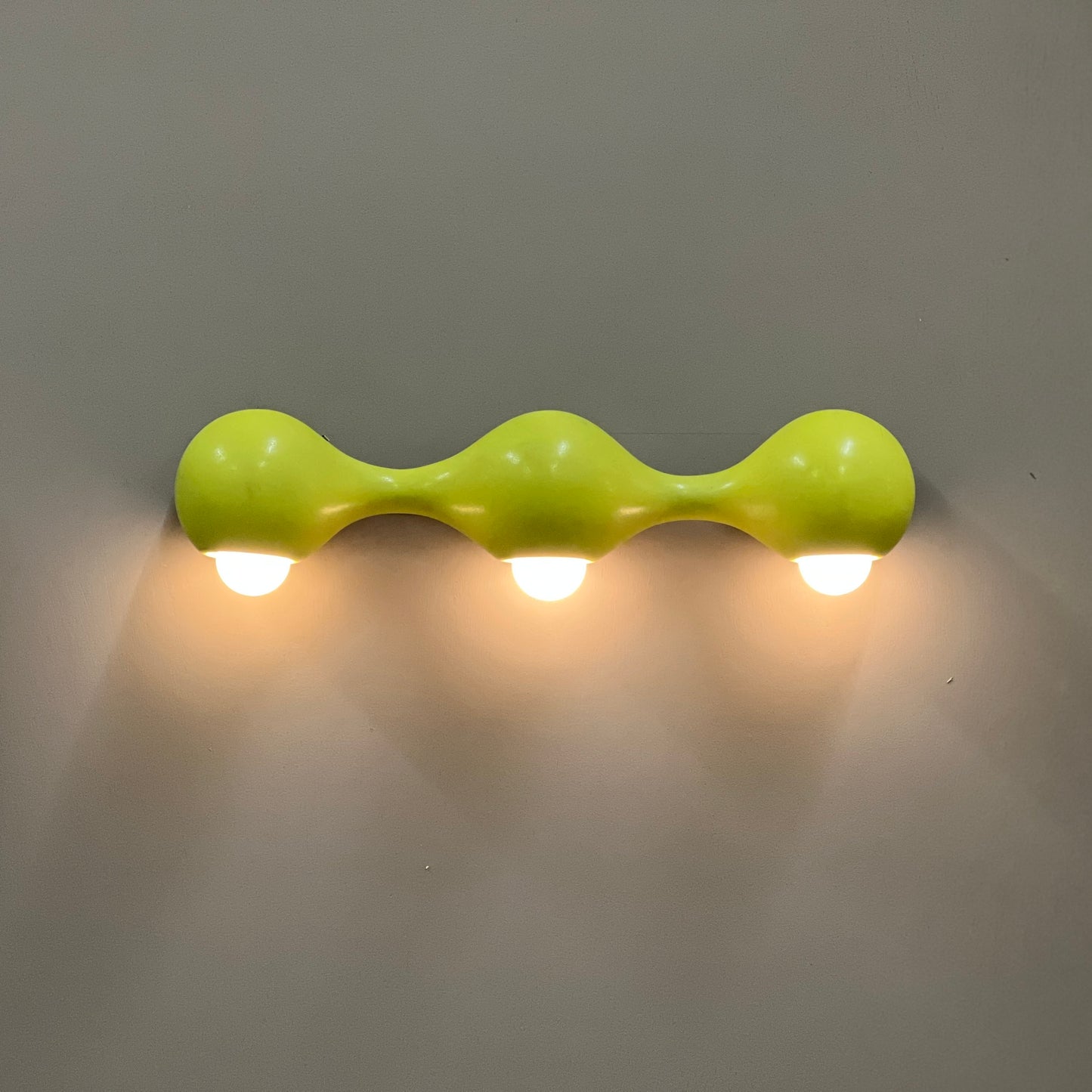 9217 Chartreuse WALL SCONCE 3-GLOBE