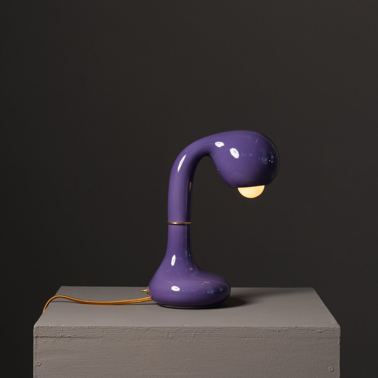 9208 Lavender 12” TABLE LAMP