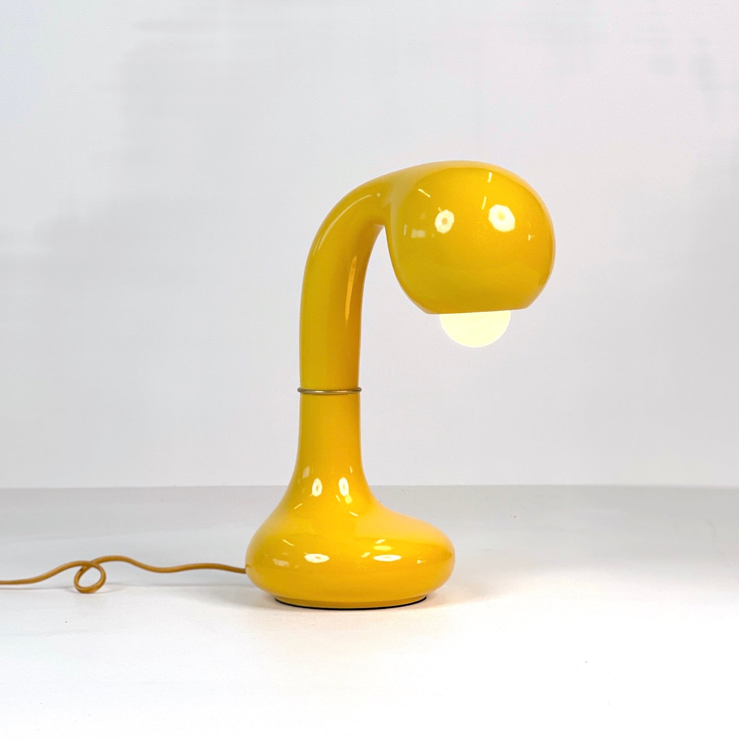 9155 Gloss Yellow 12” TABLE LAMP