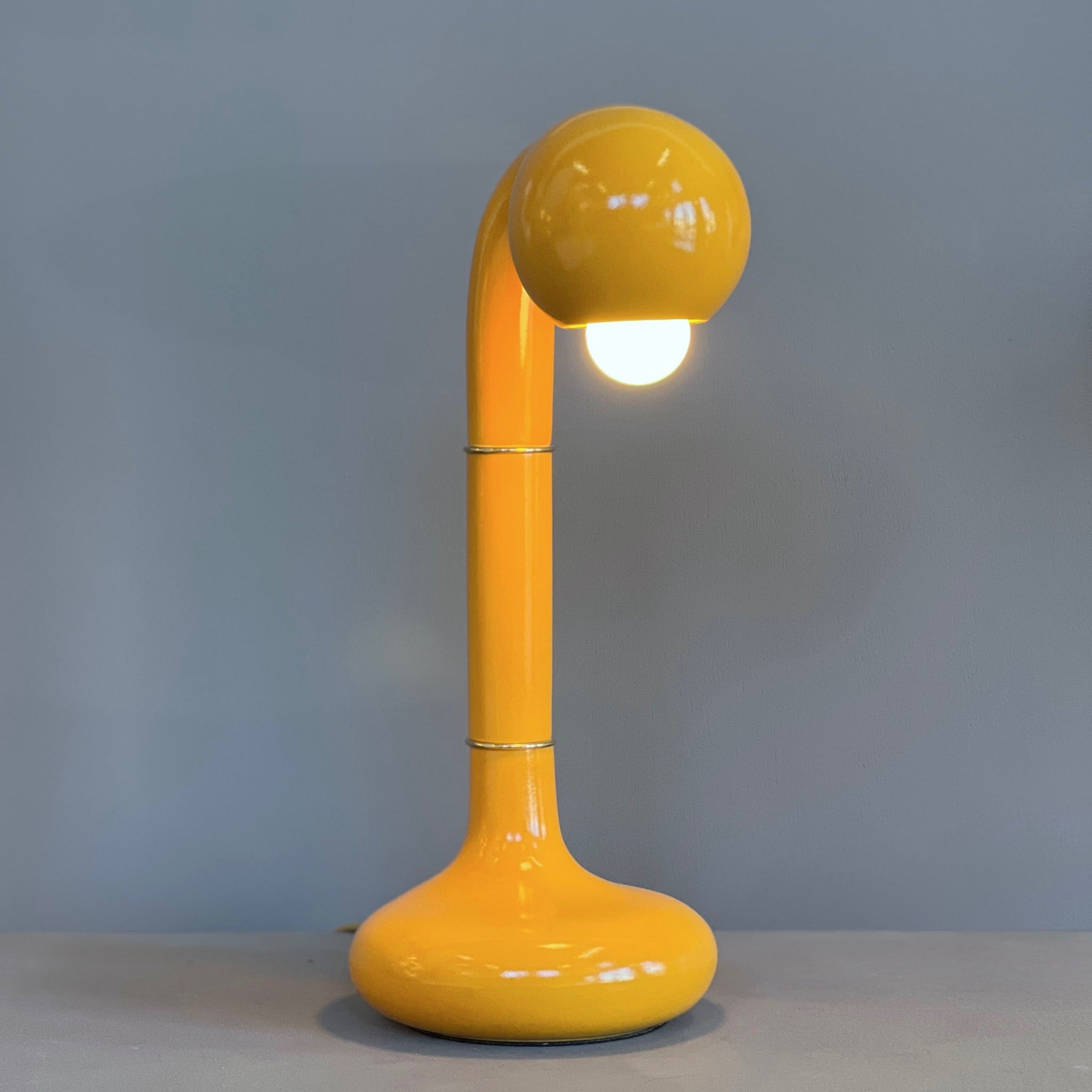 9308 Gloss Yellow Ochre 18" TABLE LAMP